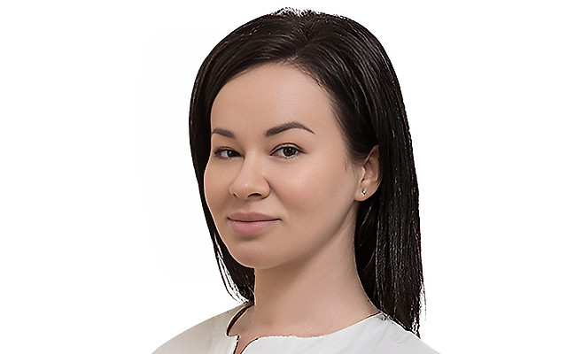 Комиссарова (Иванова) Юлия Александровна